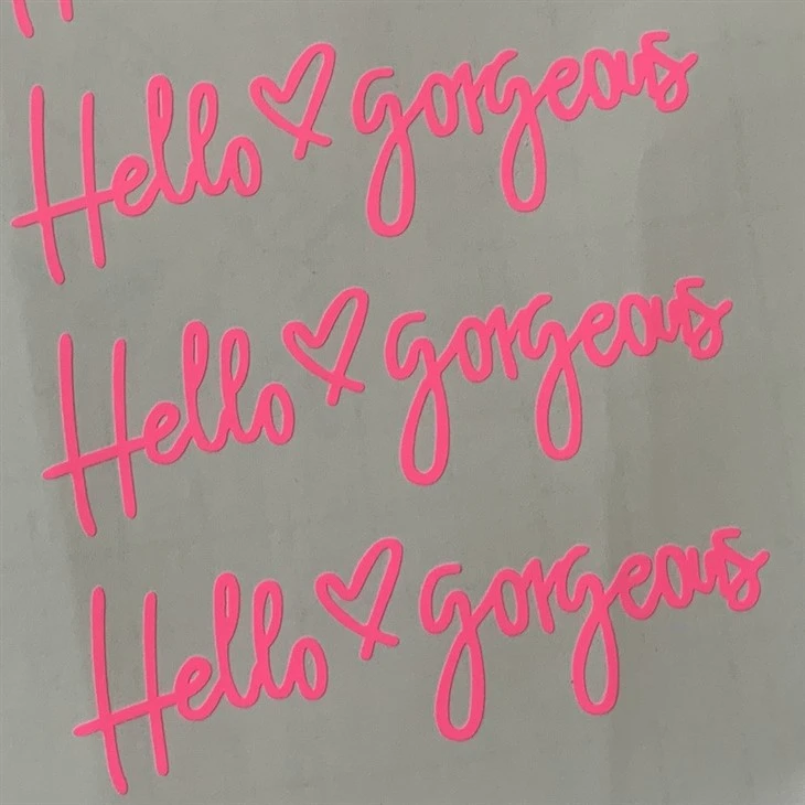 lettera adesiva
