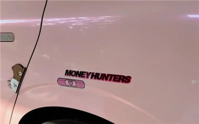 Gli adesivi per auto ETIE possono essere utilizzati per coprire i graffi?