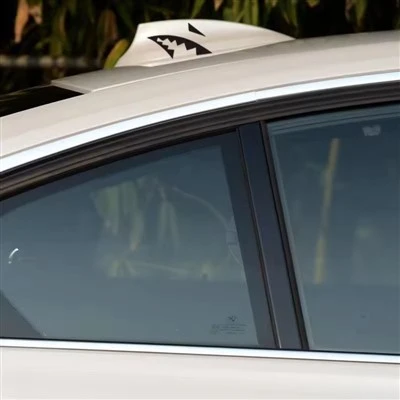 Adesivo per auto dei denti di squalo creativo cartone animato